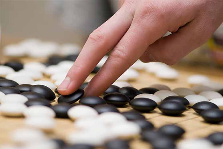 Luật chơi cờ vây từ A-Z: Hướng dẫn chi tiết cho người mới học 