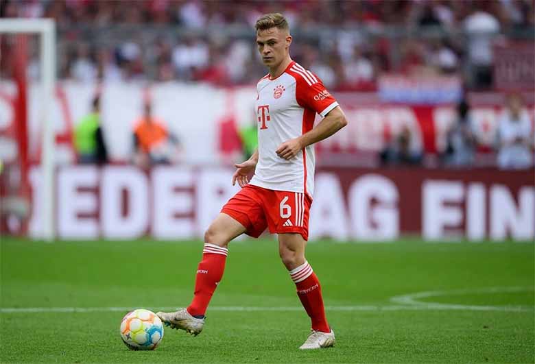 Joshua Kimmich đá vị trí nào? Vì sao anh được xem là cầu thủ đa năng hàng đầu 