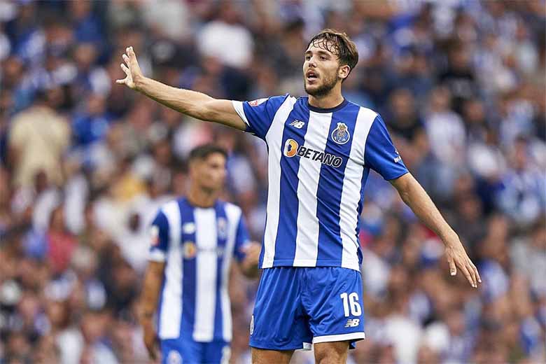 Nico Gonzalez Đá Vị Trí Nào? Vai Trò Khiến Hàng Tiền Vệ Bùng Nổ