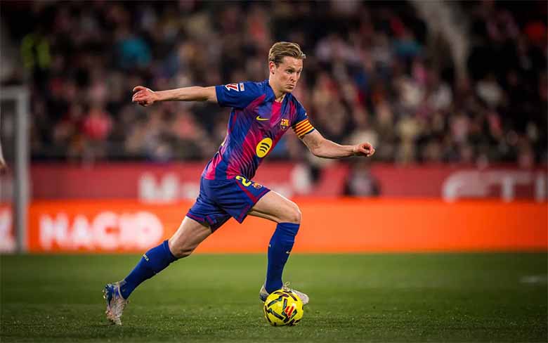 De Jong đá vị trí nào? Vai trò thật sự trên sân cỏ
