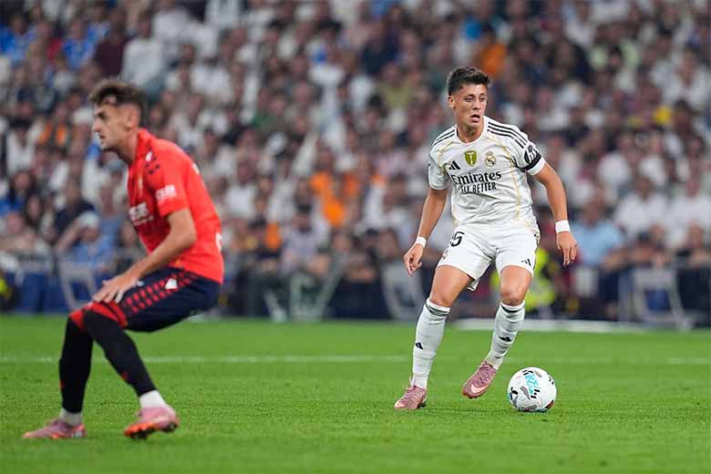 Guler đá vị trí nào? Giải mã vai trò tài năng trẻ Real Madrid