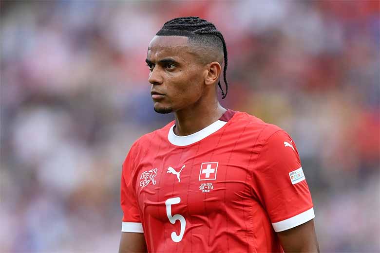 Manuel Akanji đá vị trí nào? Bí quyết thành công của ngôi sao Thụy Sĩ